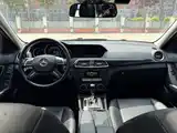 Фото 11 - Mercedes-Benz C-Class