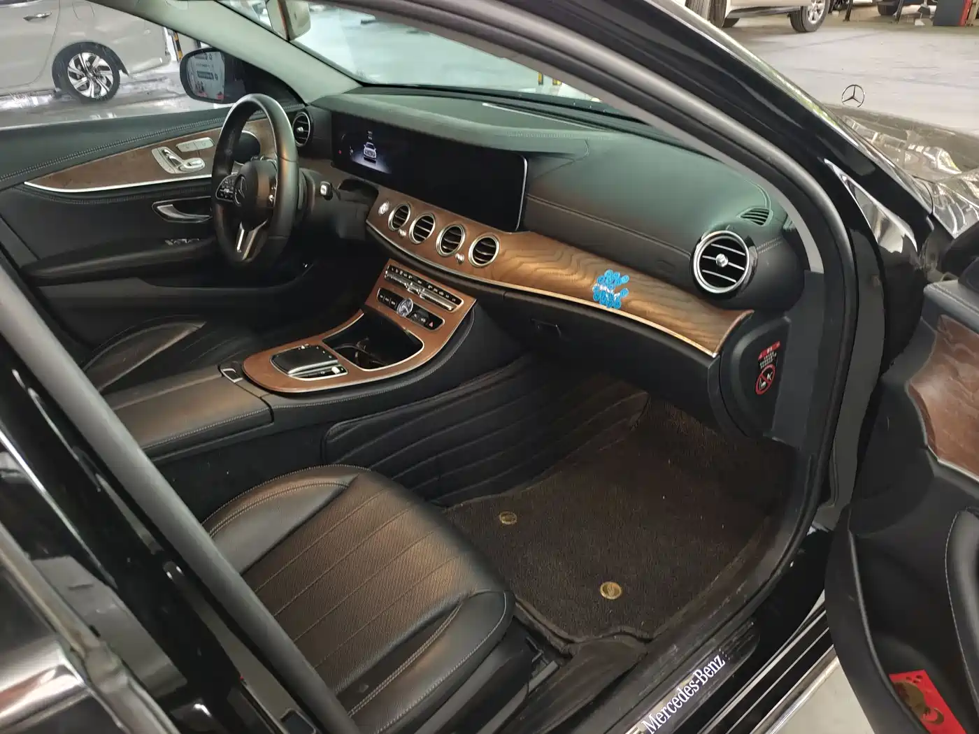 Mercedes-Benz E-Class 2019 Facelift E 300 L Fashion фото 9