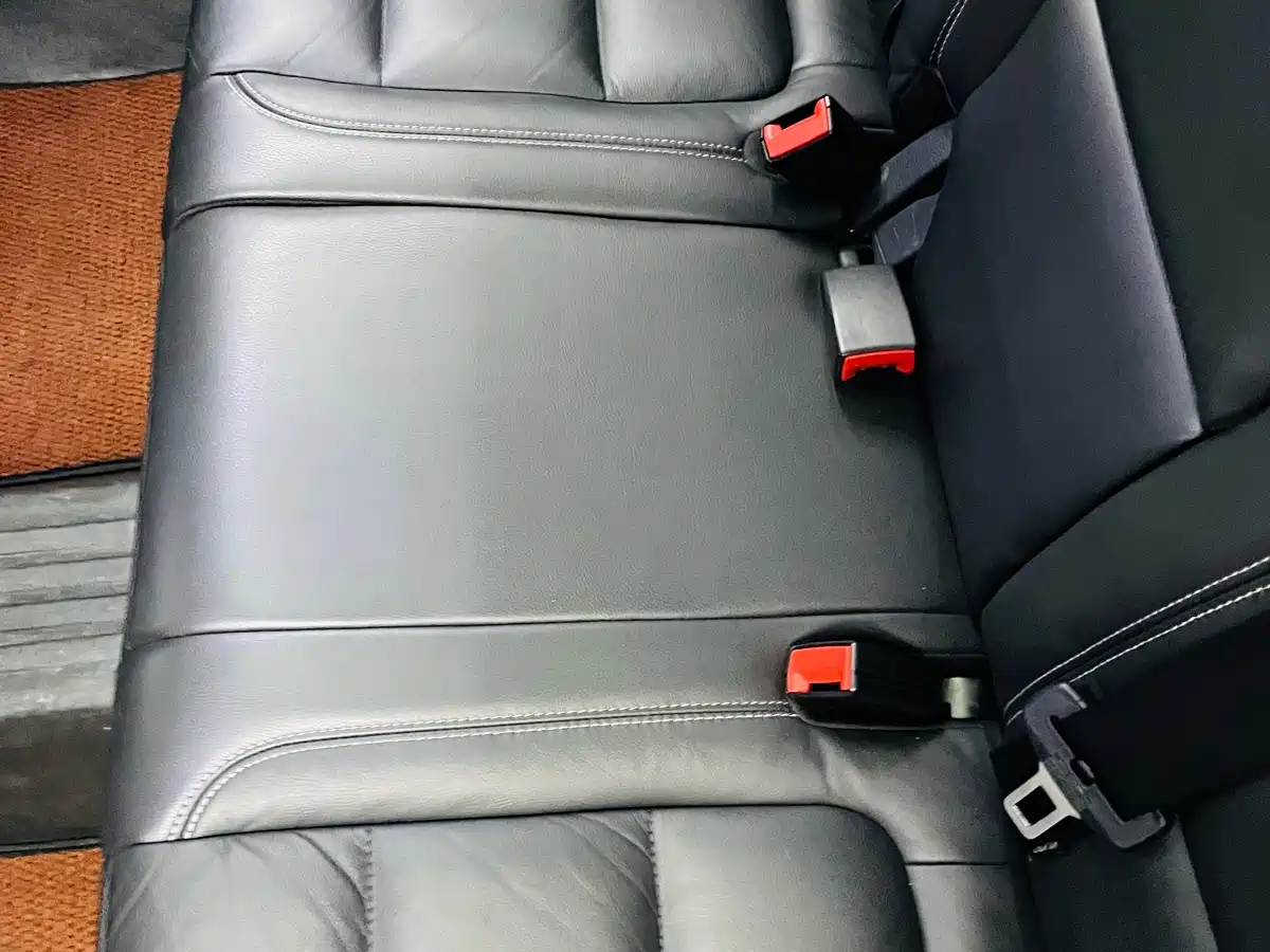 Volkswagen Tiguan 2016 280TSI Automatic 2WD Silk Road Fashion Edition фото 17