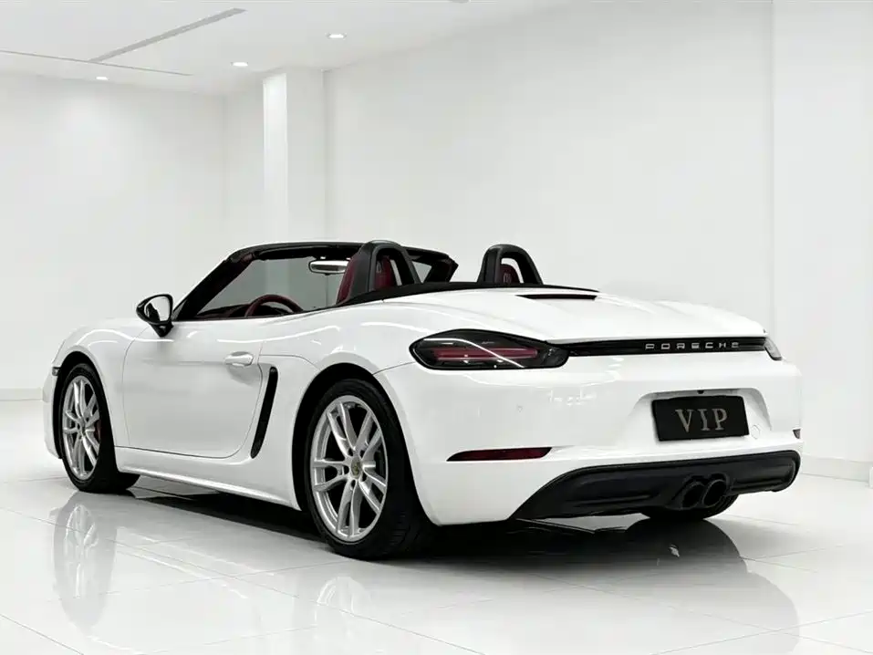 Porsche 718 2016 Boxster 2.0T фото 9