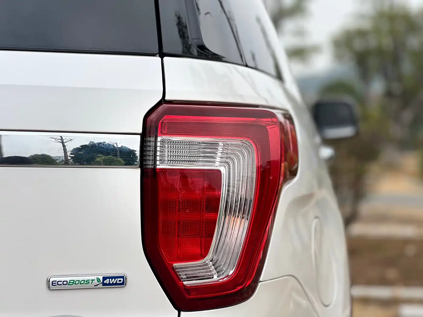 Ford Explorer (Import) 2018 2017 2.3T Elite Edition