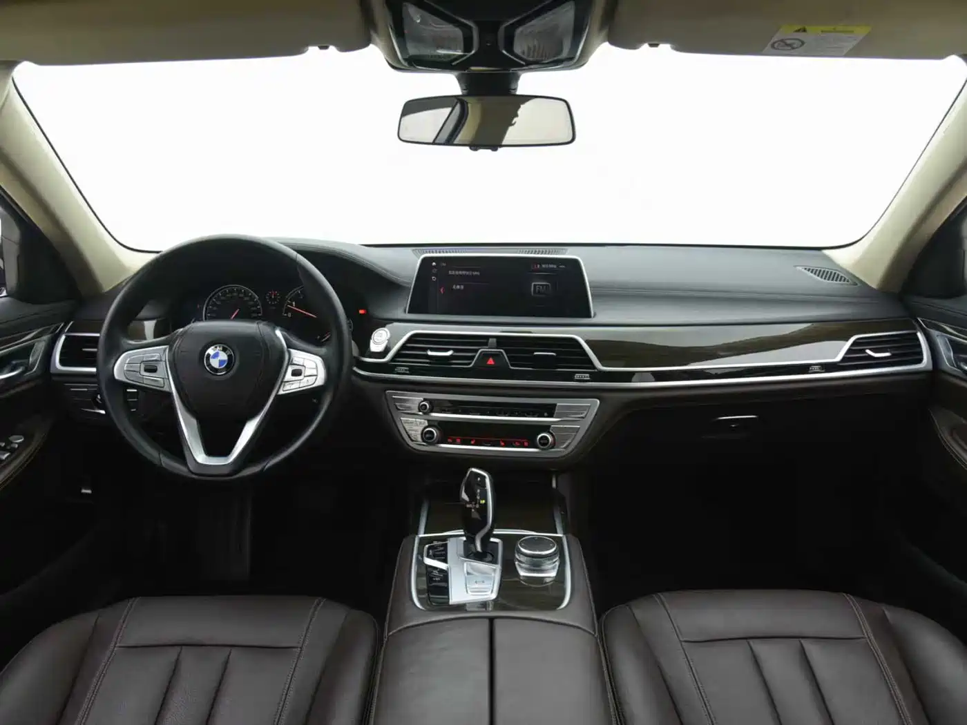 BMW 7 Series 2018 730Li Leading Type Excellence Package фото 7