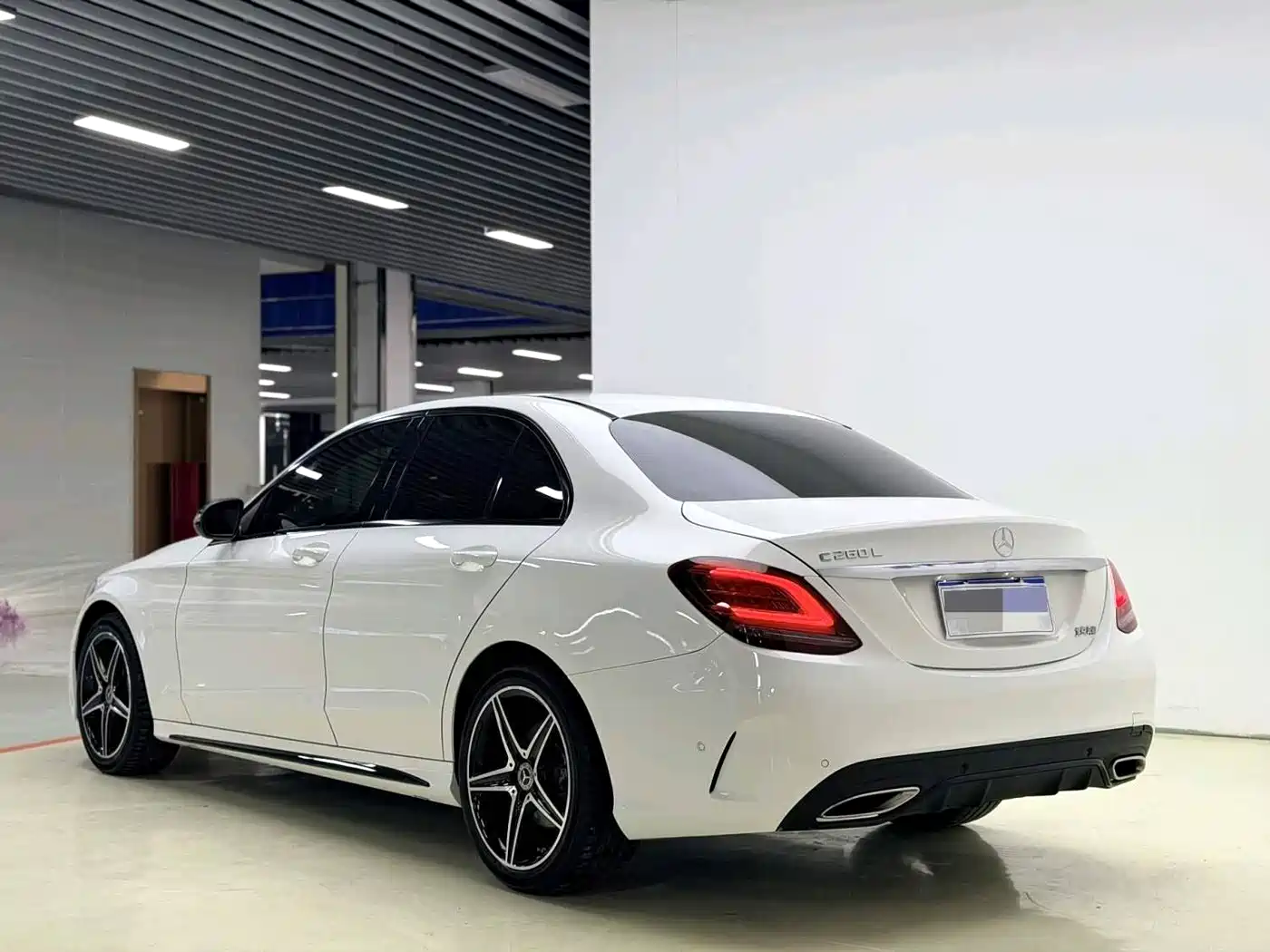 Mercedes-Benz C-Class 2020 Facelift C 260 Sport Version фото 4