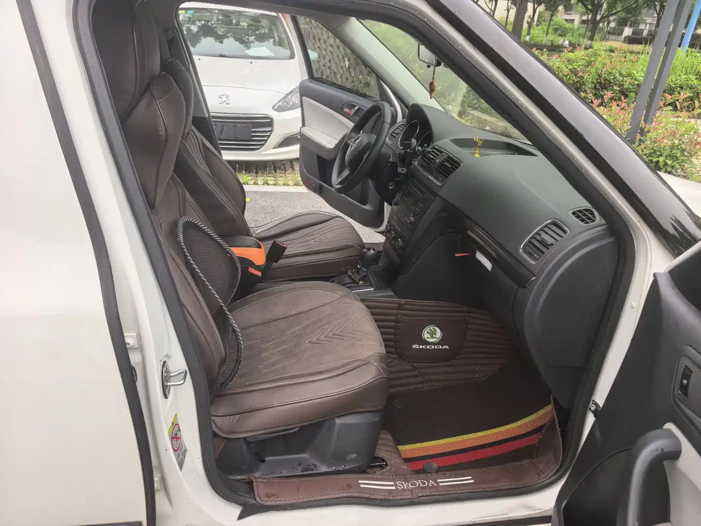 Škoda Yeti 2017 TSI280 DSG Advance фото 9
