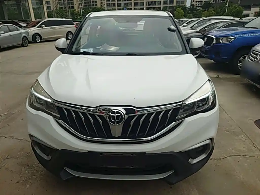 Zhonghua V3 2019 2017 1.5L Manual Comfort