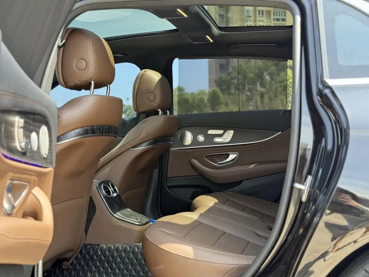 Mercedes-Benz E-Class 2021 Facelift E 300 L Luxury фото 6