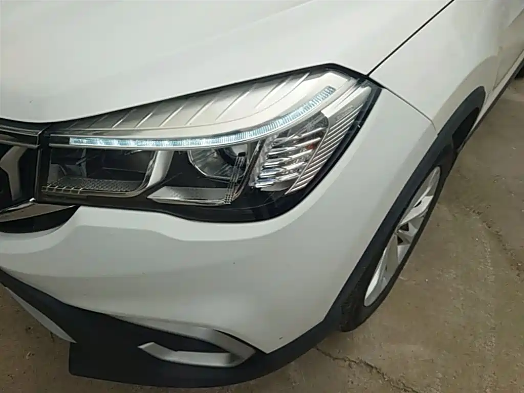 Zhonghua V3 2019 2017 1.5L Manual Comfort