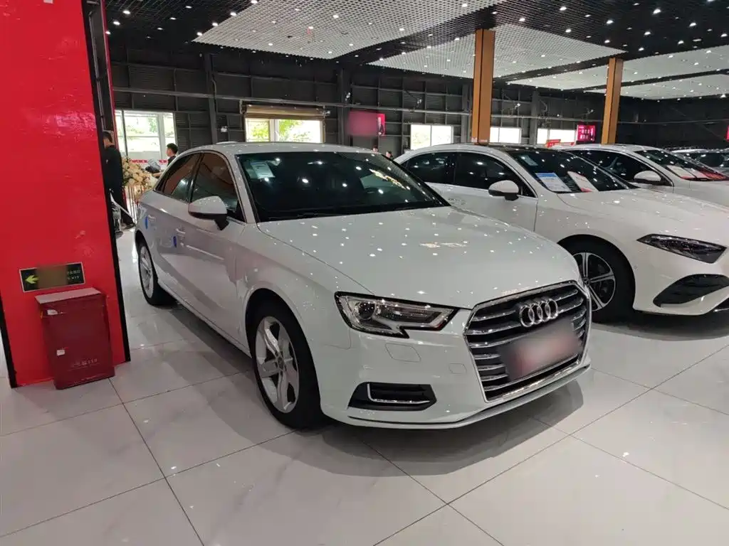 Audi A3 2019 Limousine 35 TFSI Progressive China VI фото 5