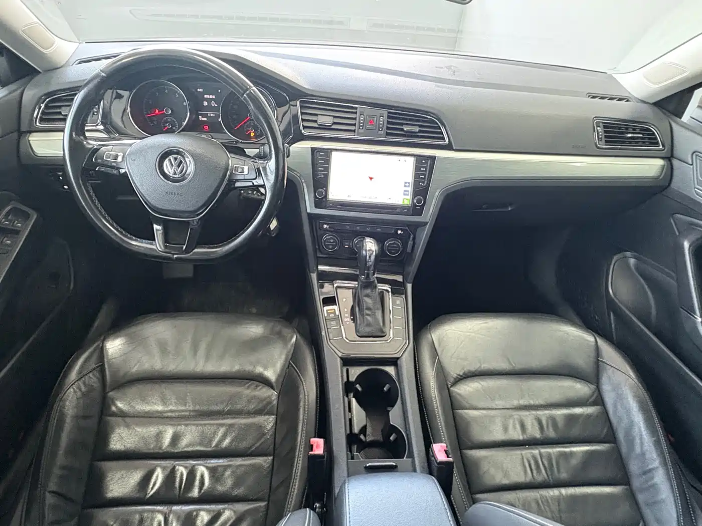 Volkswagen Lamando 2015 280TSI DSG Comfort фото 8