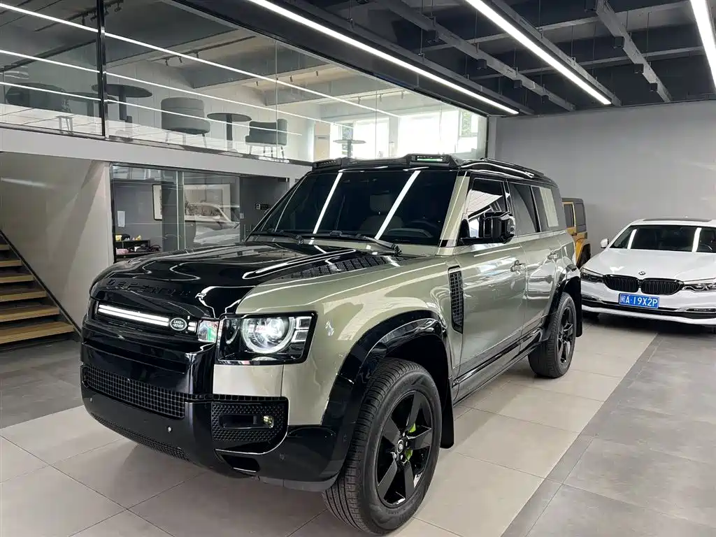 Land Rover Defender 2024 110 3.0T P400 X-DYNAMIC HSE