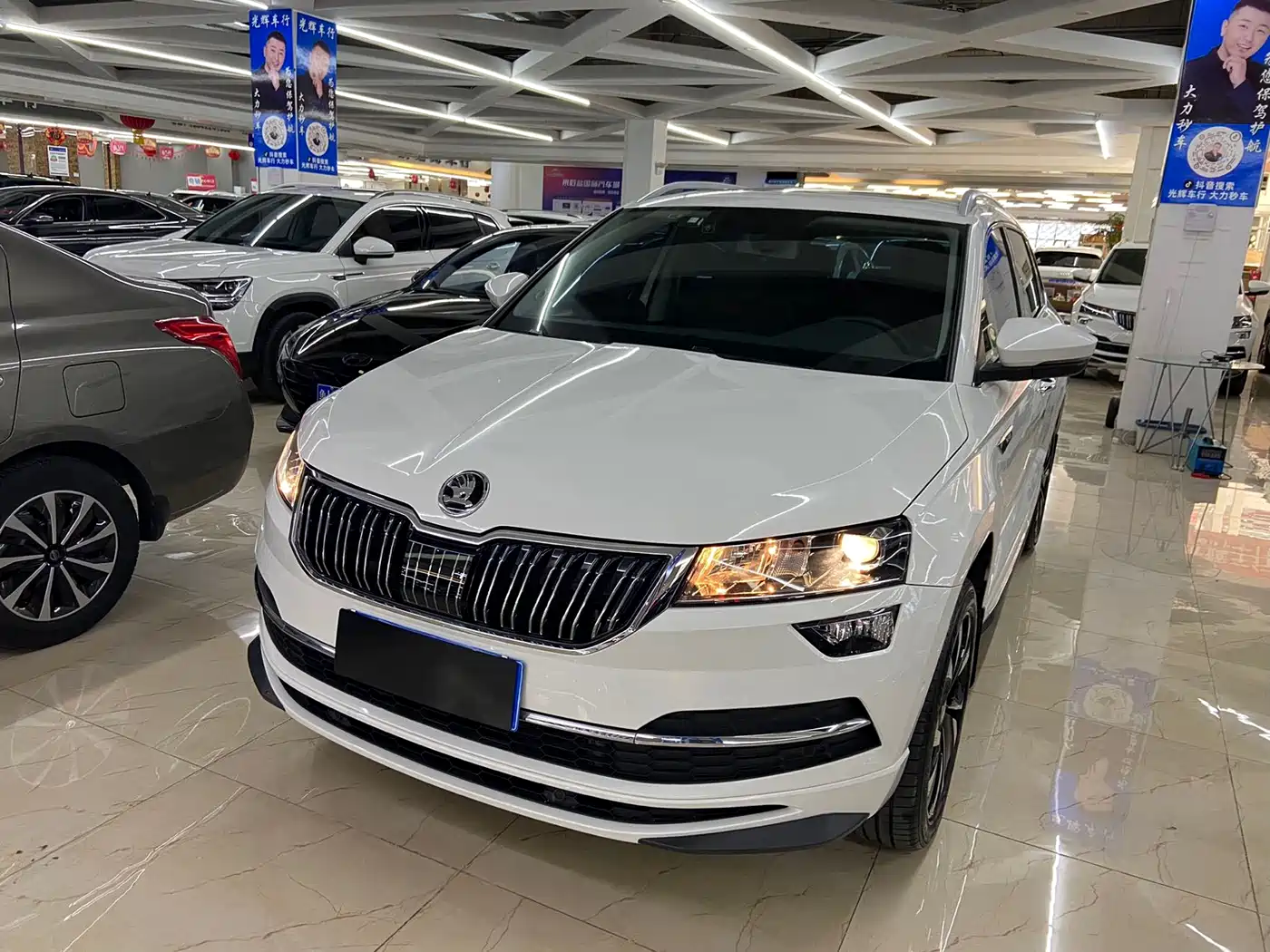 Škoda Karoq 2022 TSI280 Luxury Edition фото 3
