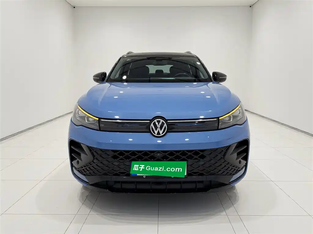 Volkswagen Tiguan L 2024 PRO 380TSI 4WD R-Line Premium Edition фото 3