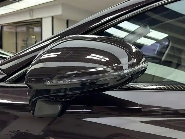 Bentley Flying Spur 2021 4.0T V8 Standard Version фото 9
