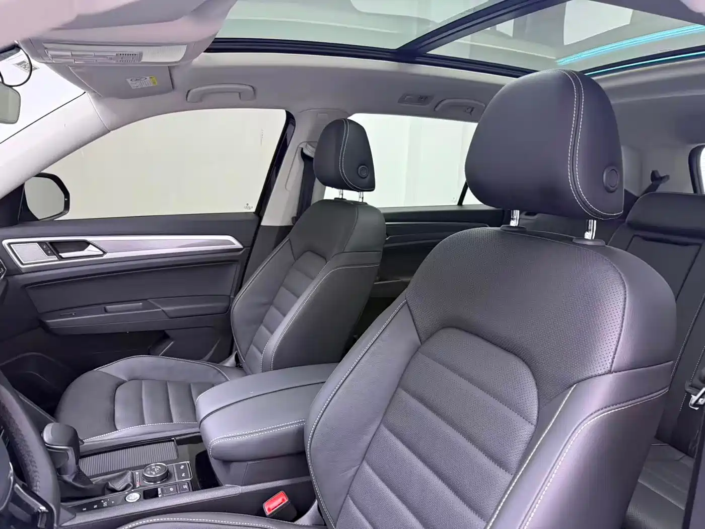 Volkswagen Teramont 2020 380TSI 4WD Luxury Edition China VI фото 6