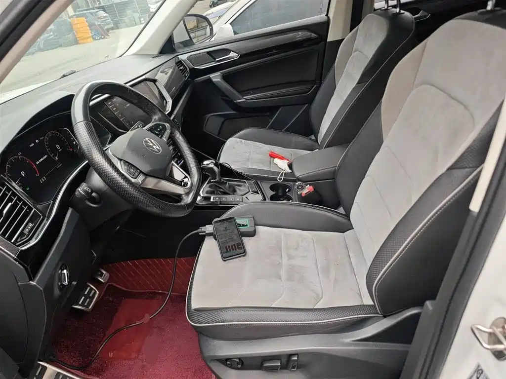 Volkswagen Tayron X 2020 330TSI 2WD Premium Smart Edition фото 15