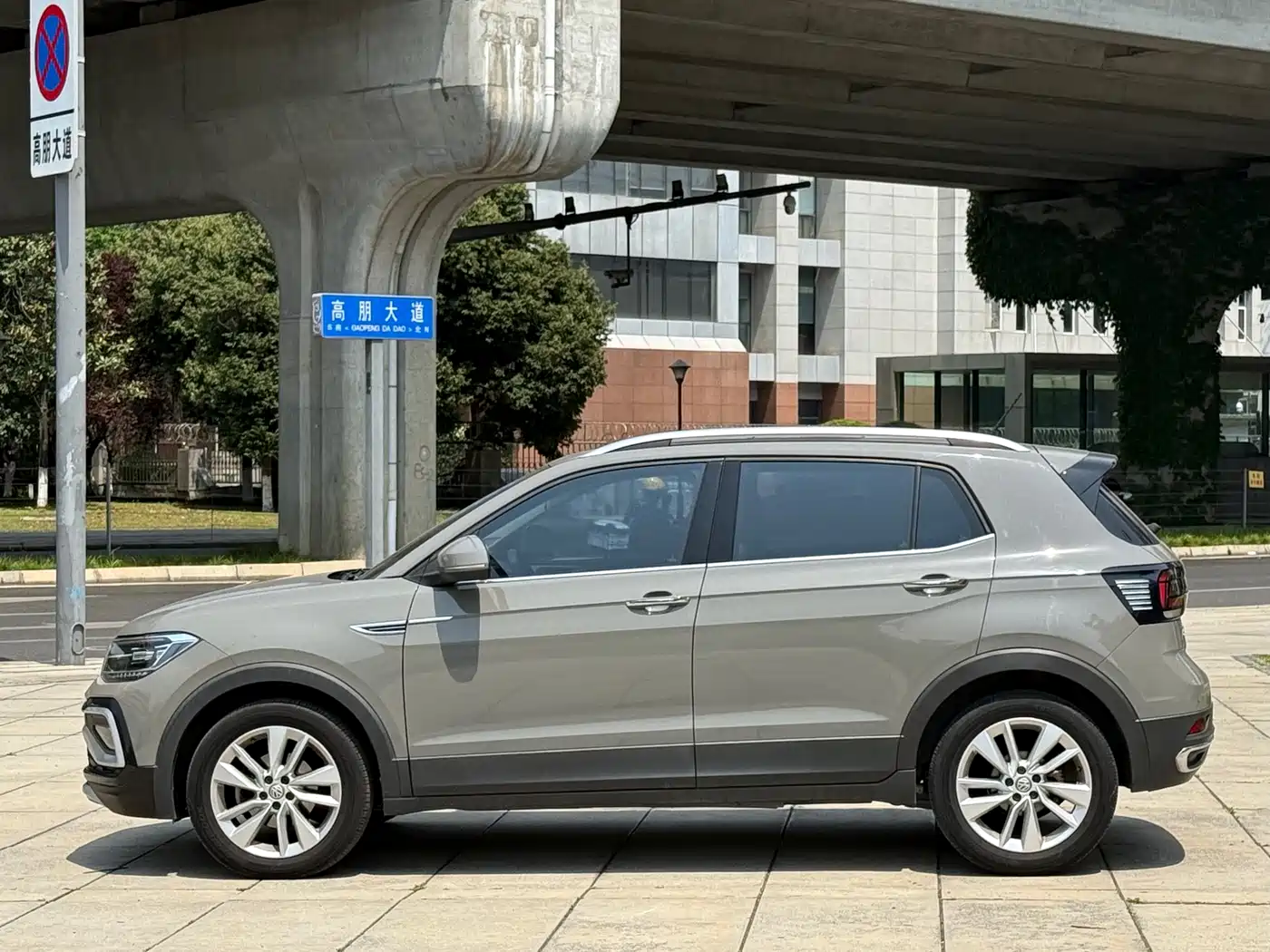 Volkswagen T-Cross 2020 280TSI DSG Comfort Edition фото 4