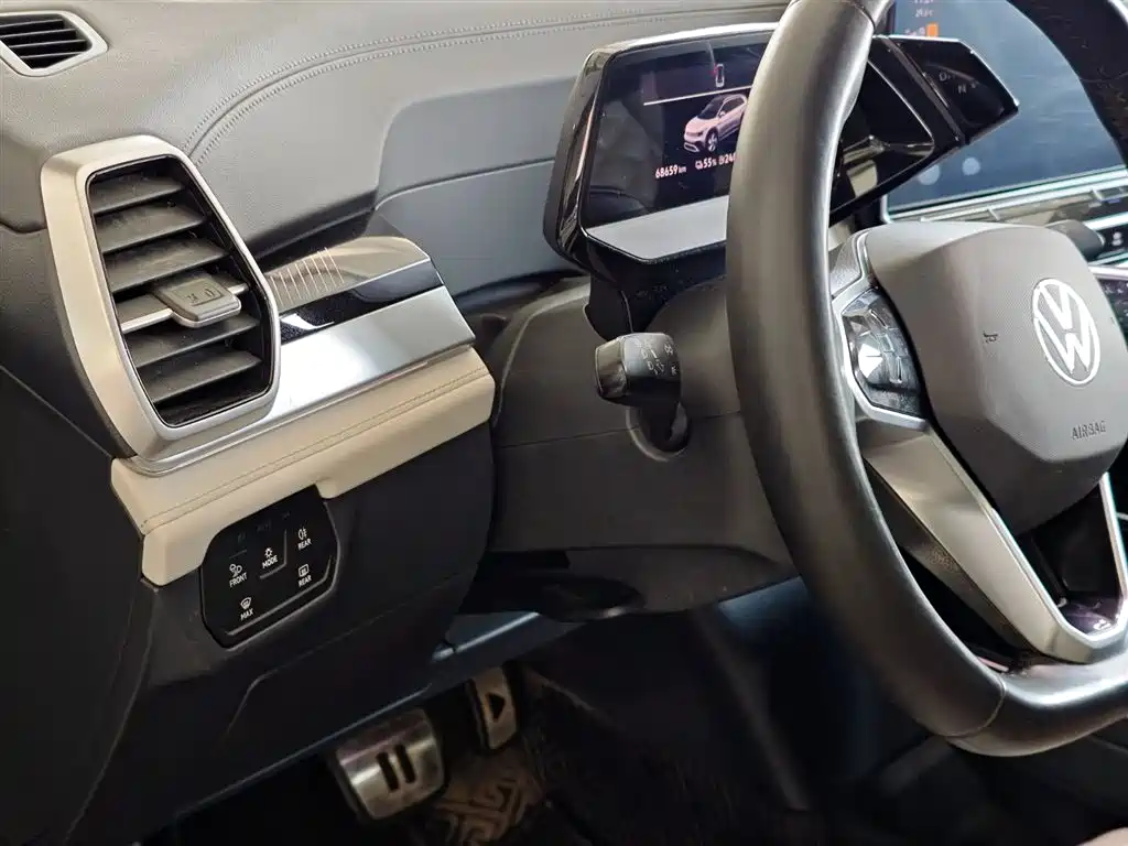 Volkswagen ID.6 CROZZ 2021 Long Range PRO Version фото 11