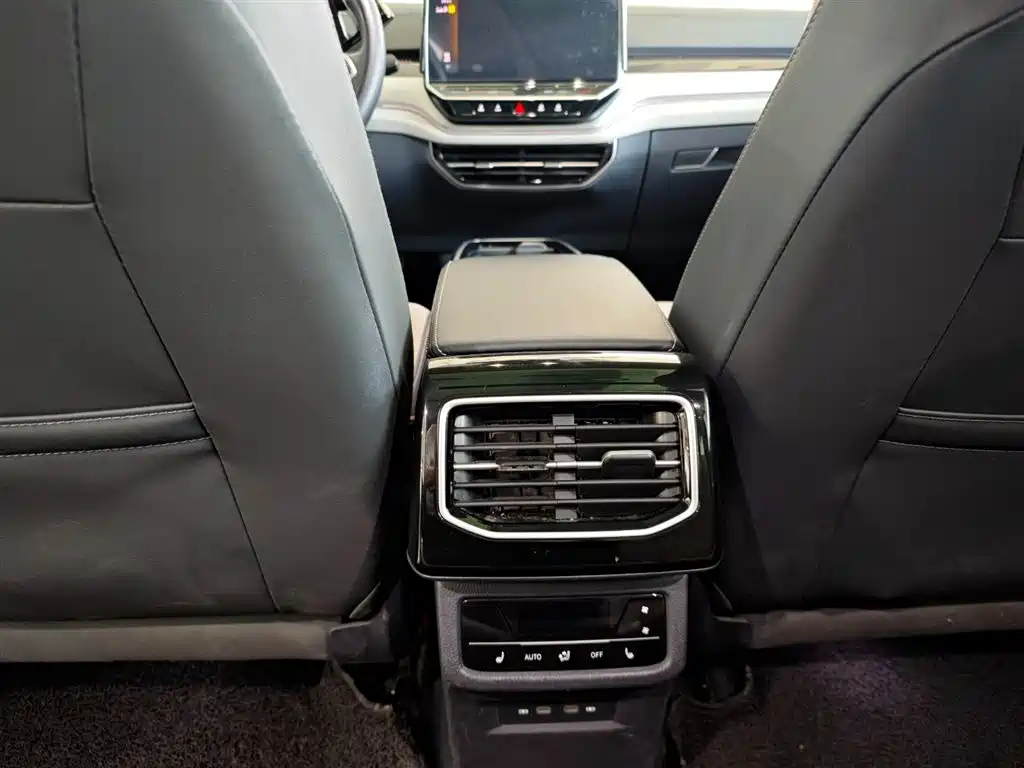 Volkswagen ID.6 CROZZ 2021 Long Range PRO Version фото 23