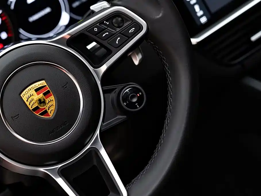 Porsche Cayenne New Energy 2021 Cayenne E-Hybrid 2.0T фото 14