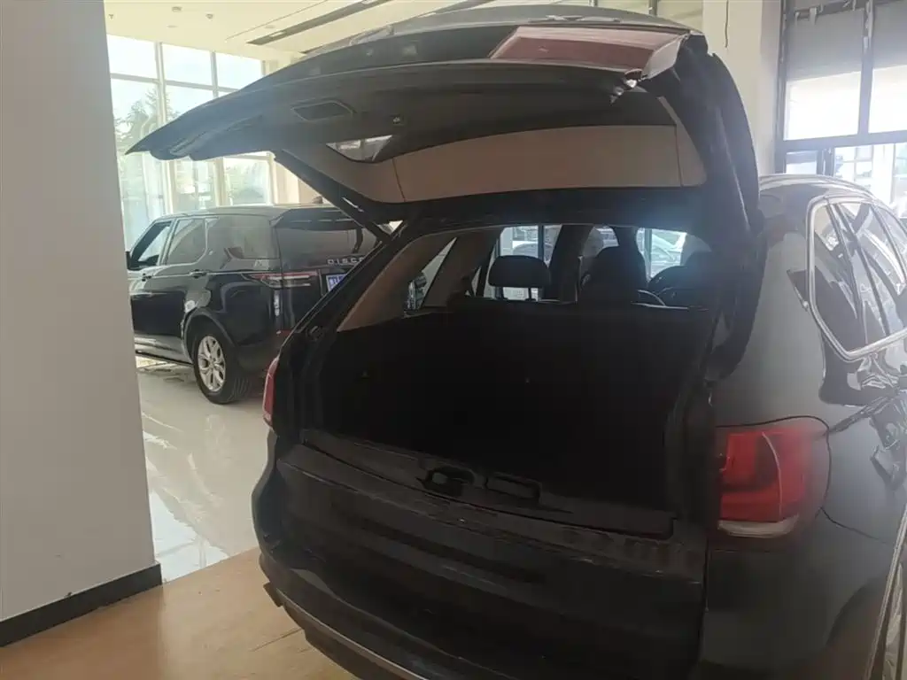 BMW X5 (Import) 2017 xDrive28i фото 19