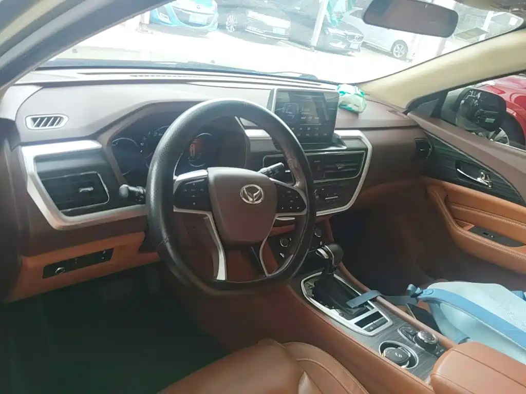 BAIC Huansu S7 2018 2018 1.5T Auto Premium Model