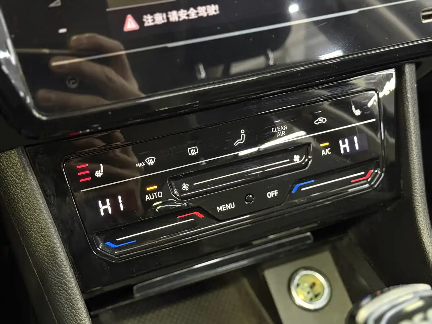 Škoda Superb 2025 Model TSI280 DSG Premium Edition фото 11
