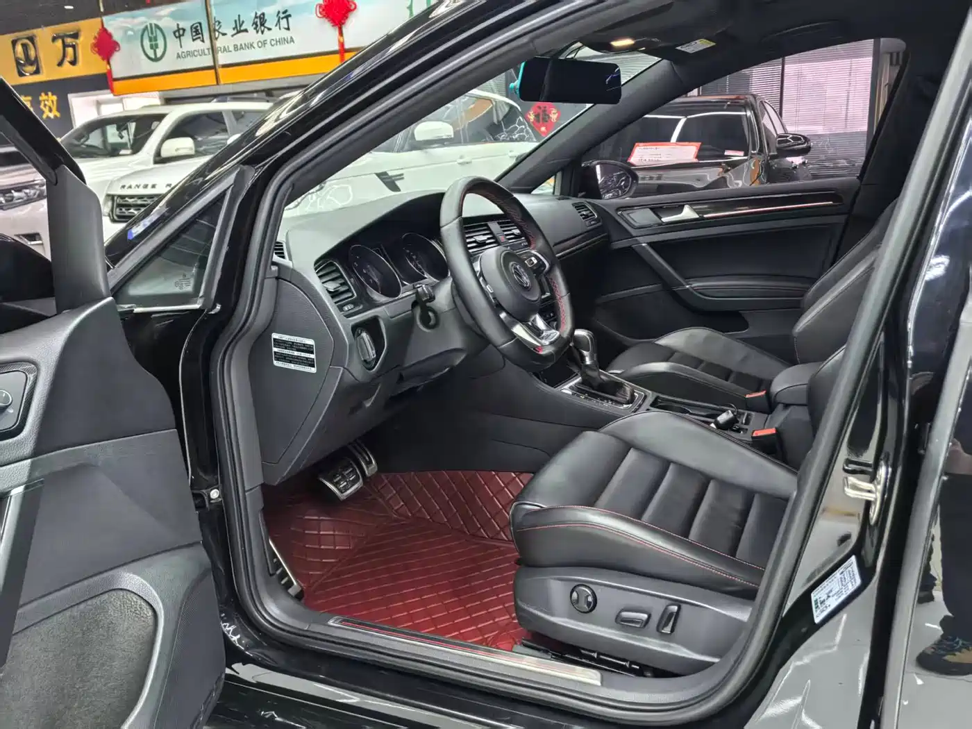 Volkswagen Golf GTI 2016 2.0TSI GTI фото 6