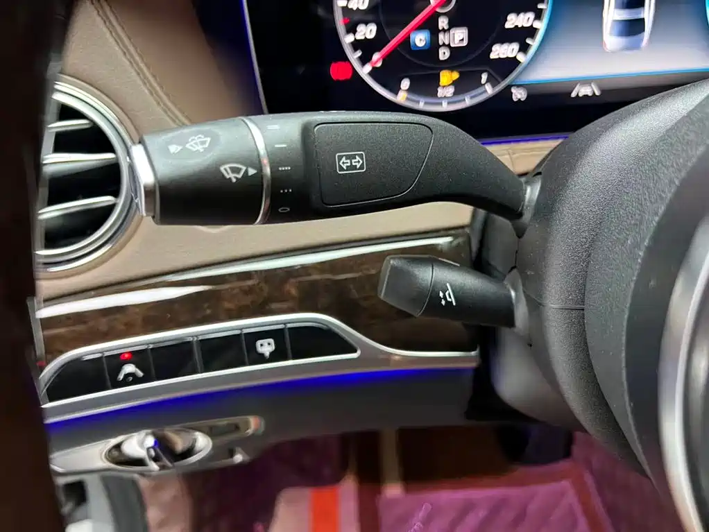 Mercedes-Benz S-Class 2020 S 350 L Premium Edition Collector's Version фото 7