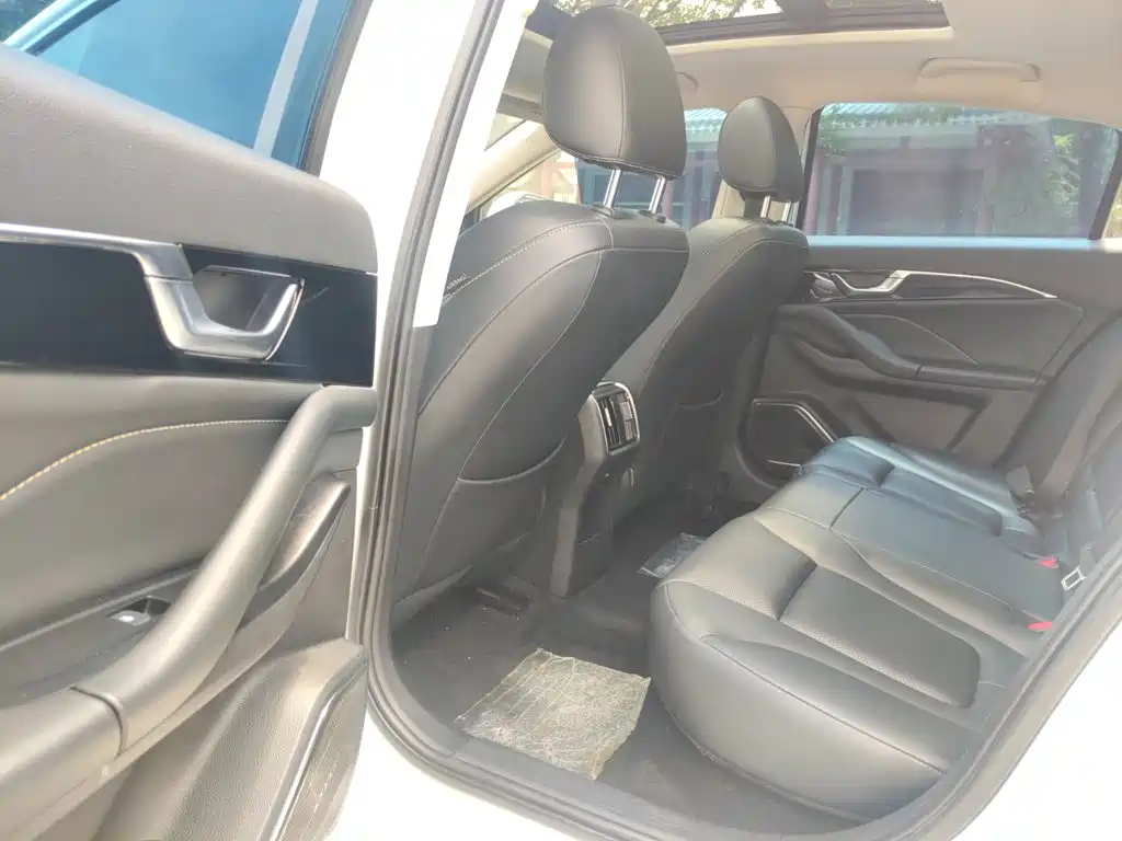 Photo 13 - Besturn B70