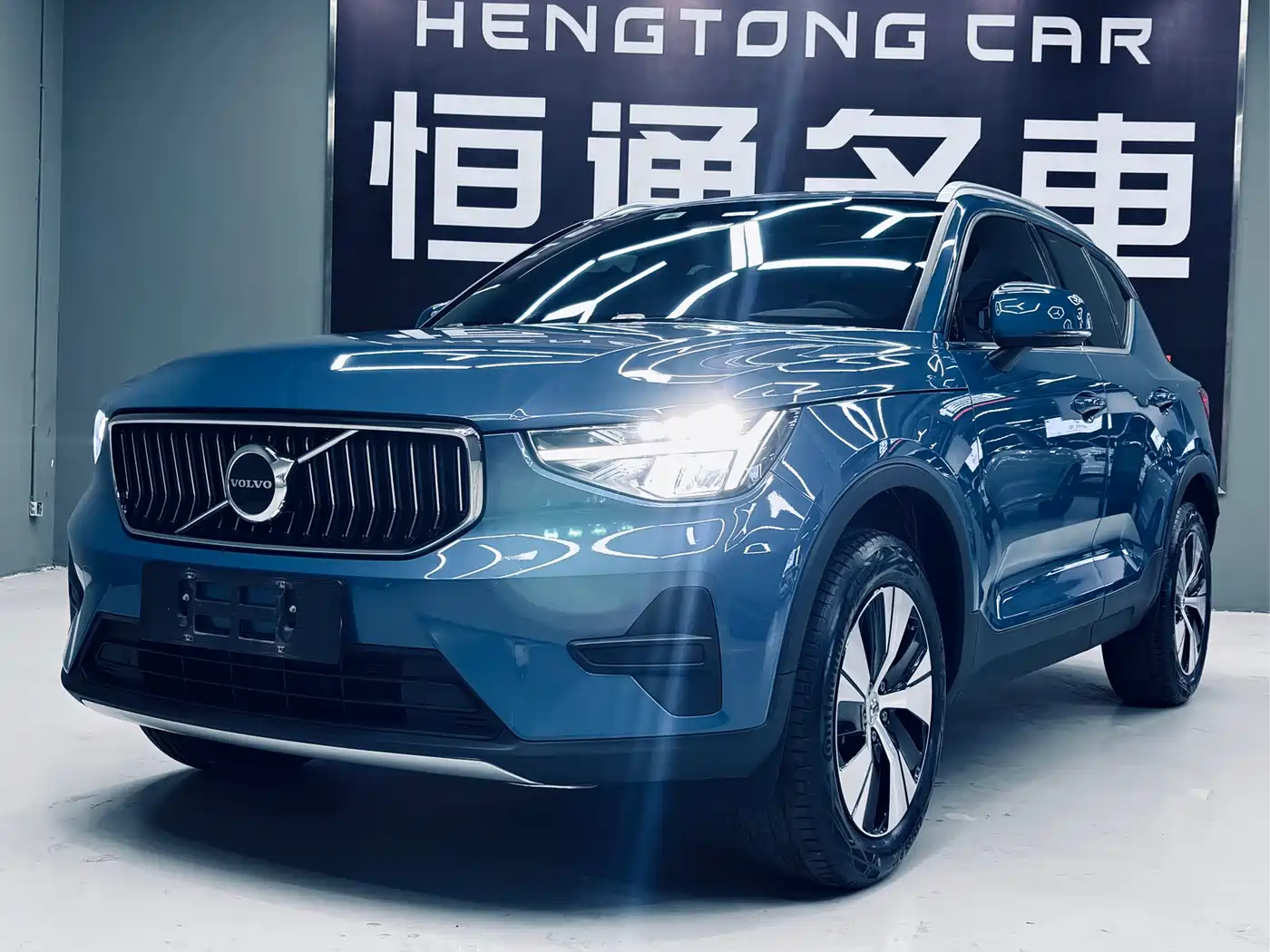 Volvo XC40 2023 B3 Zhiyuan Luxury Edition
