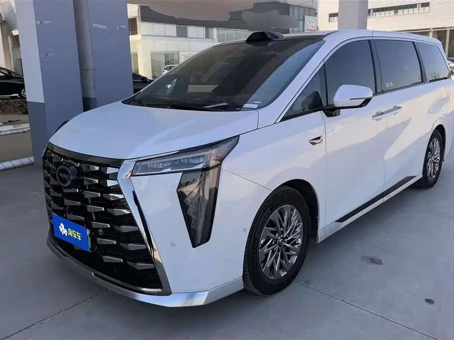 GAC Trumpchi Trumpchi Xiangwang M8 2025 Model QianKun Series Ultra First Class