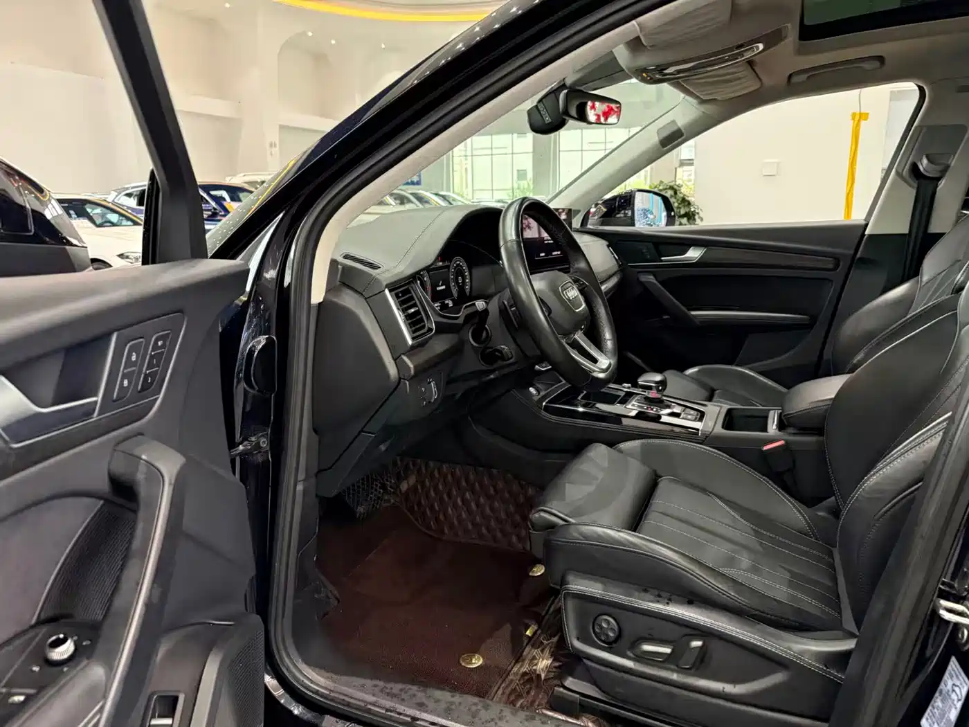 Audi Q5L 2022 Facelift 45T Premium Dynamic фото 5
