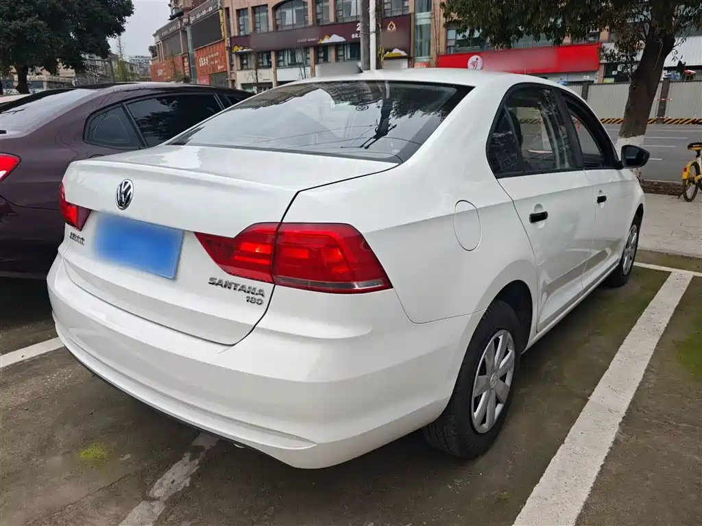 Volkswagen Santana 2016 1.6L Manual Trend Edition фото 7