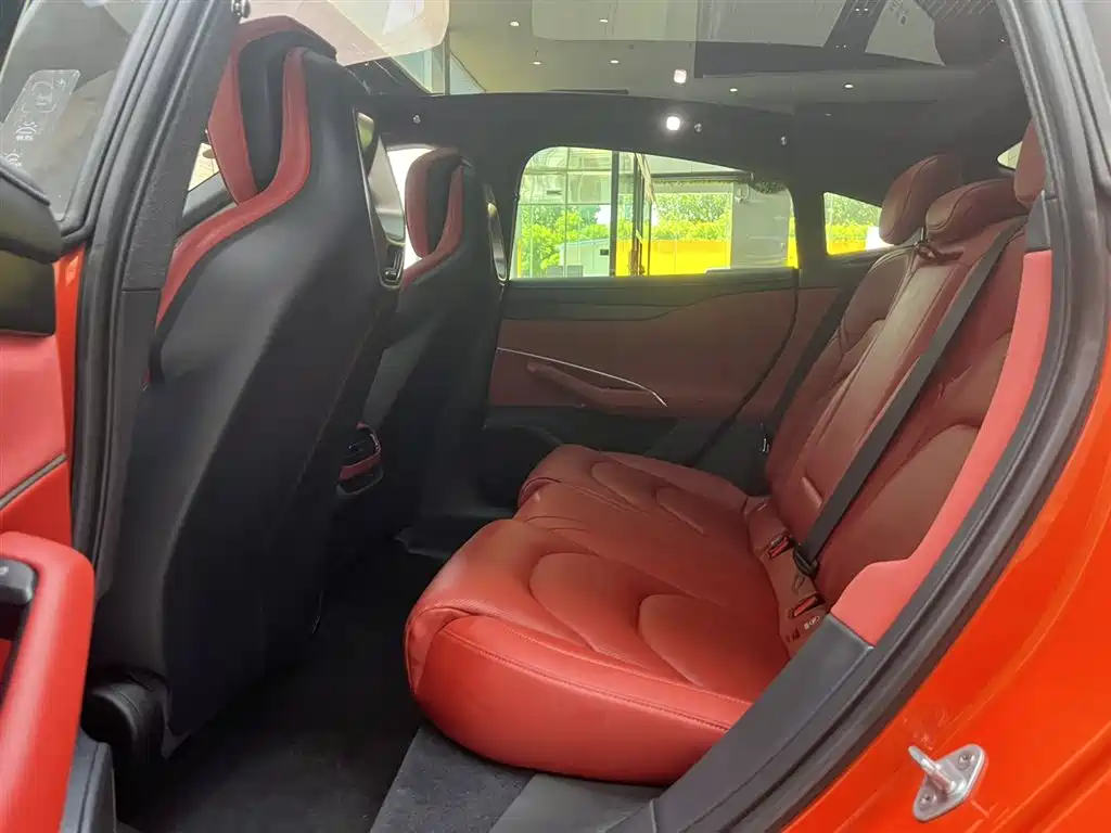 Xiaomi Auto Xiaomi SU7 2024 RWD Long Range Intelligent Driving Edition фото 15