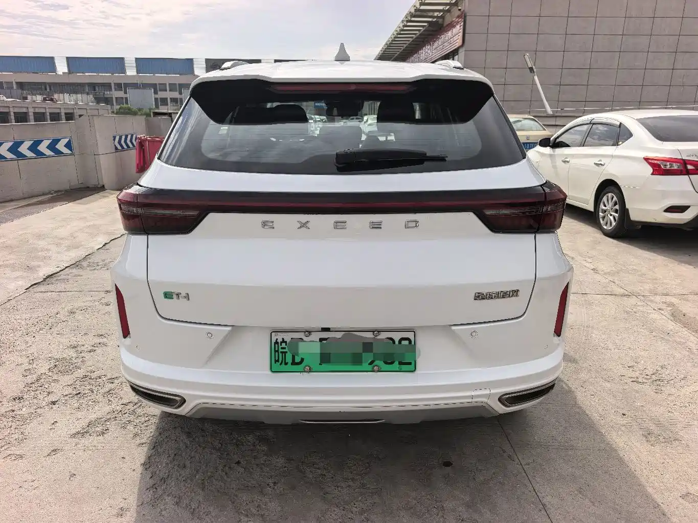 Exeed Chasing Wind C-DM 2023 2022 1.5TCI-DHT 105KM Riding-the-Wind Edition