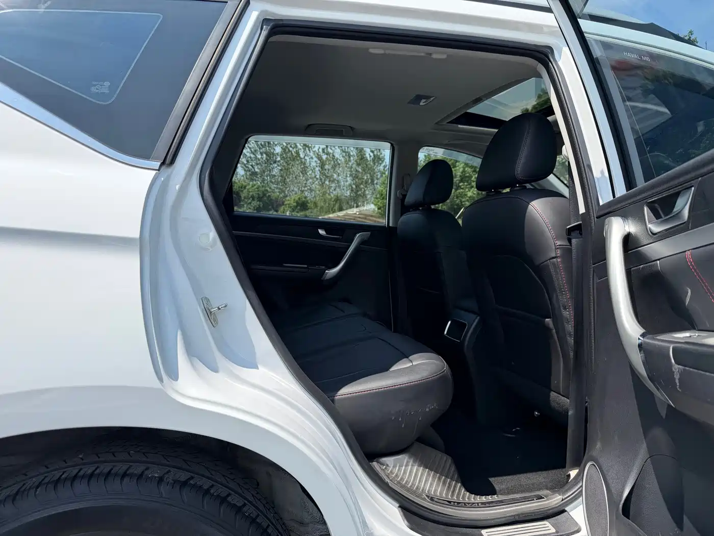 Haval M6 2017 2017 1.5T Automatic 2WD Premium
