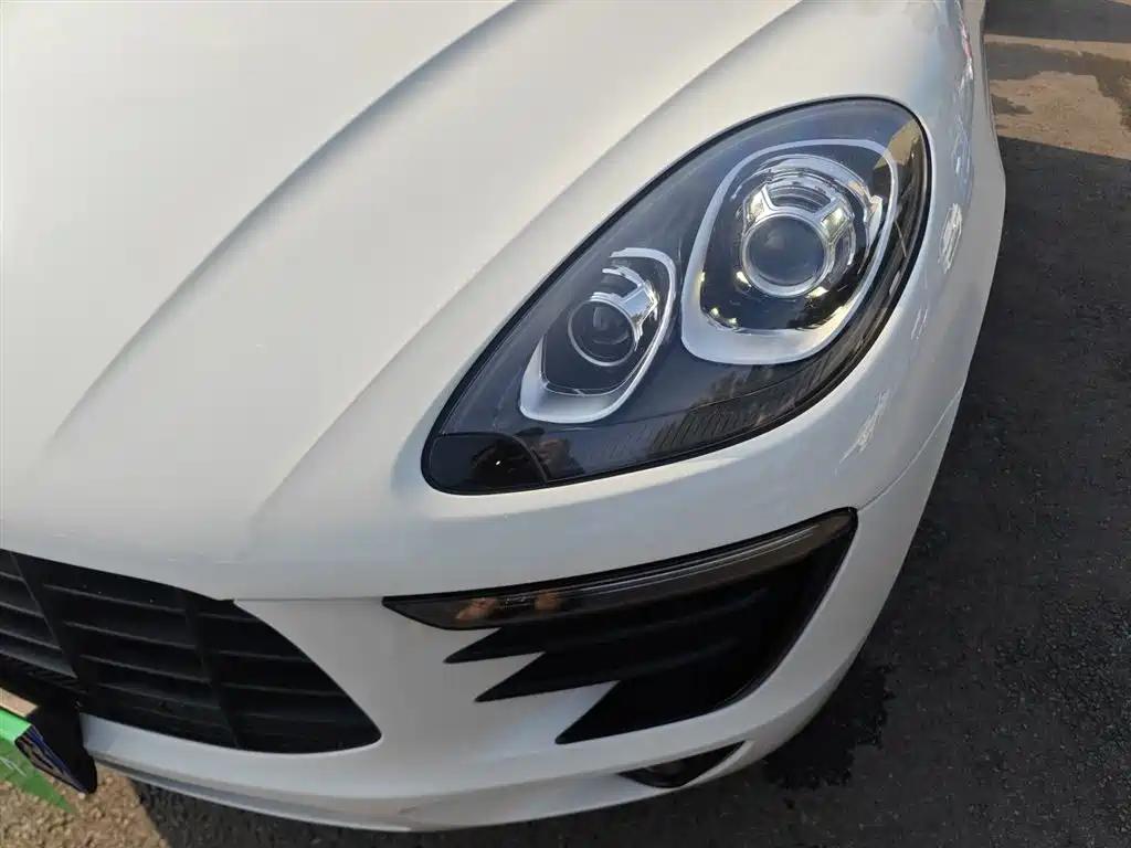 Porsche Macan 2017 Macan 2.0T фото 24