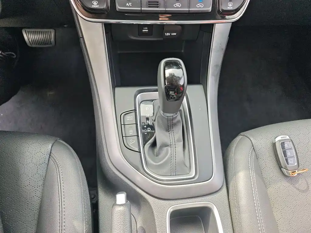 Hyundai Beijing Hyundai ix35 2019 2.0L Automatic 2WD Zhiyong·Enjoy China V фото 10