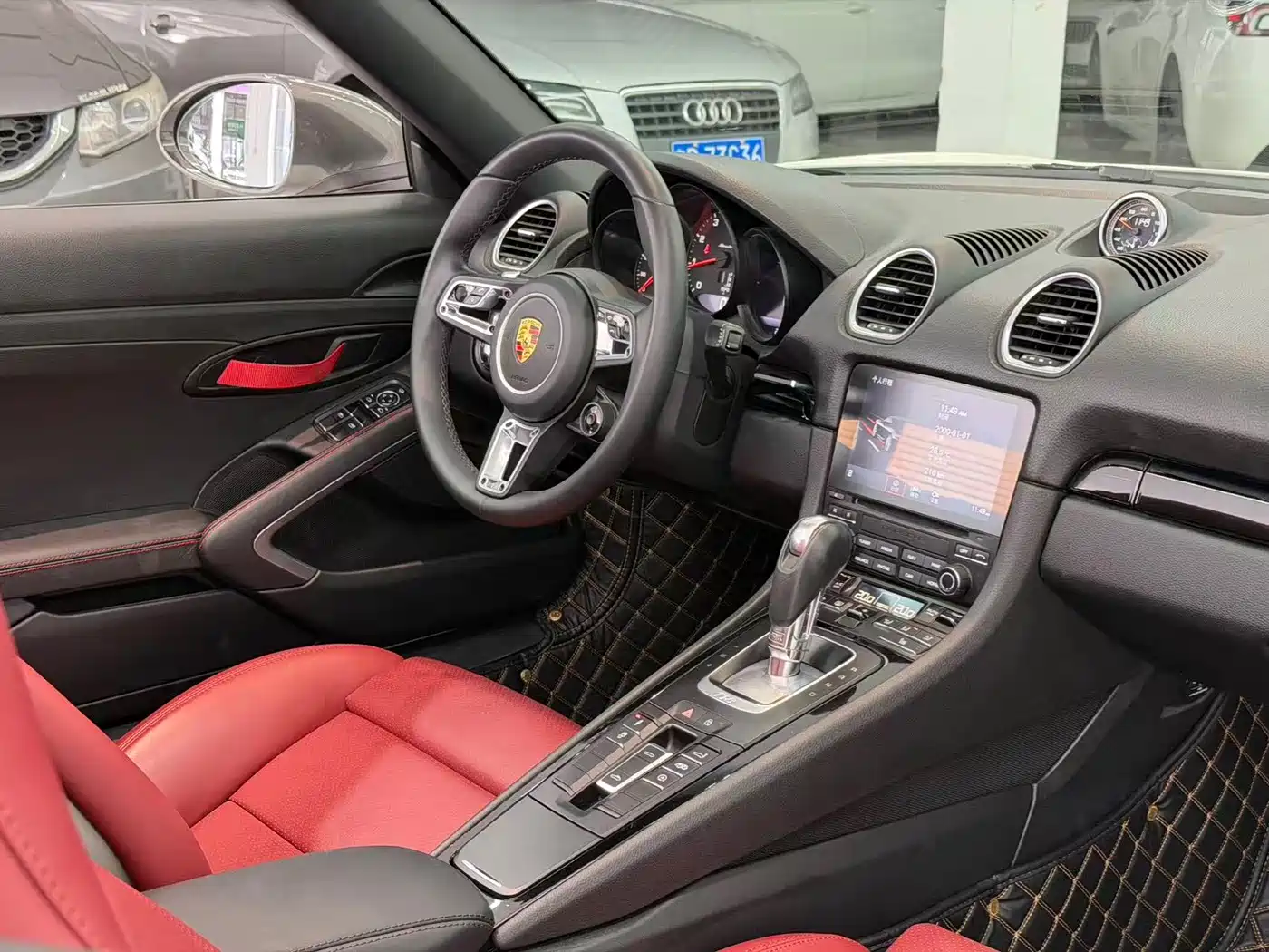 Porsche 718 2019 Boxster T 2.0T фото 7