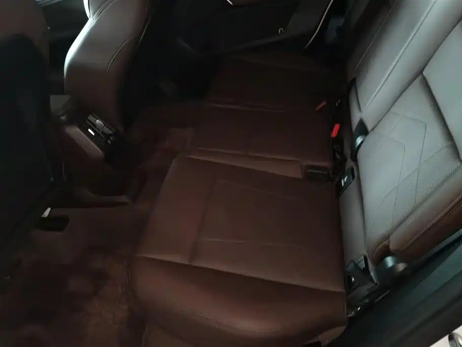 BMW X1 2023 xDrive25Li M Sport Package фото 11