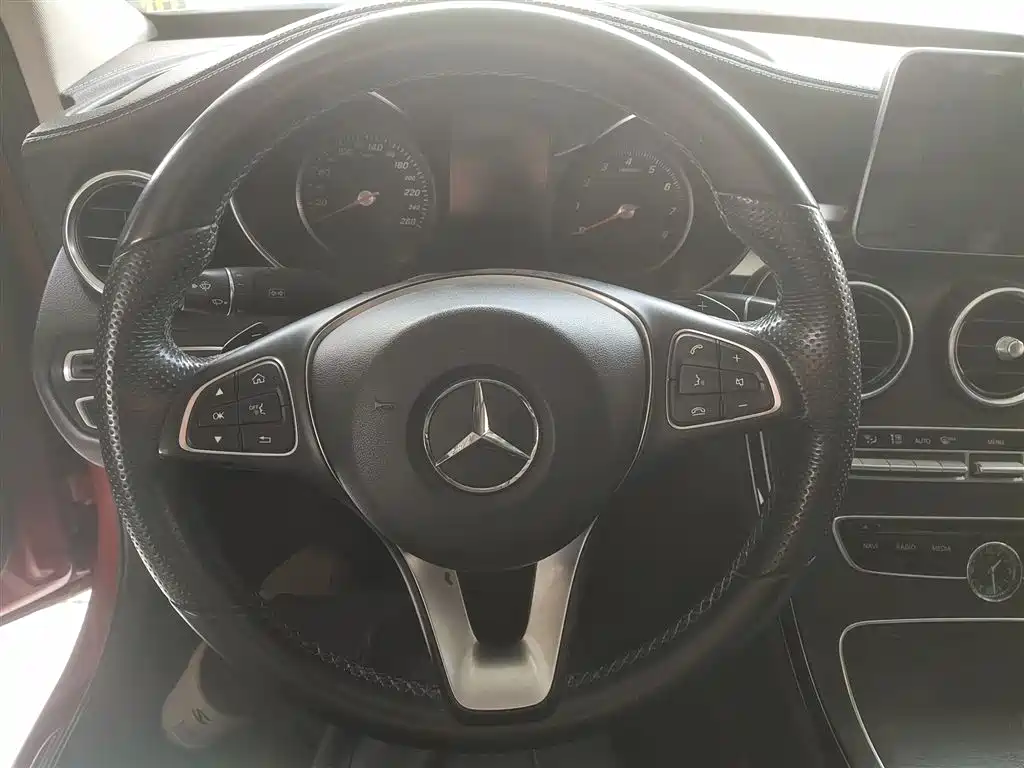 Mercedes-Benz C-Class 2017 C 180 L Sport фото 7