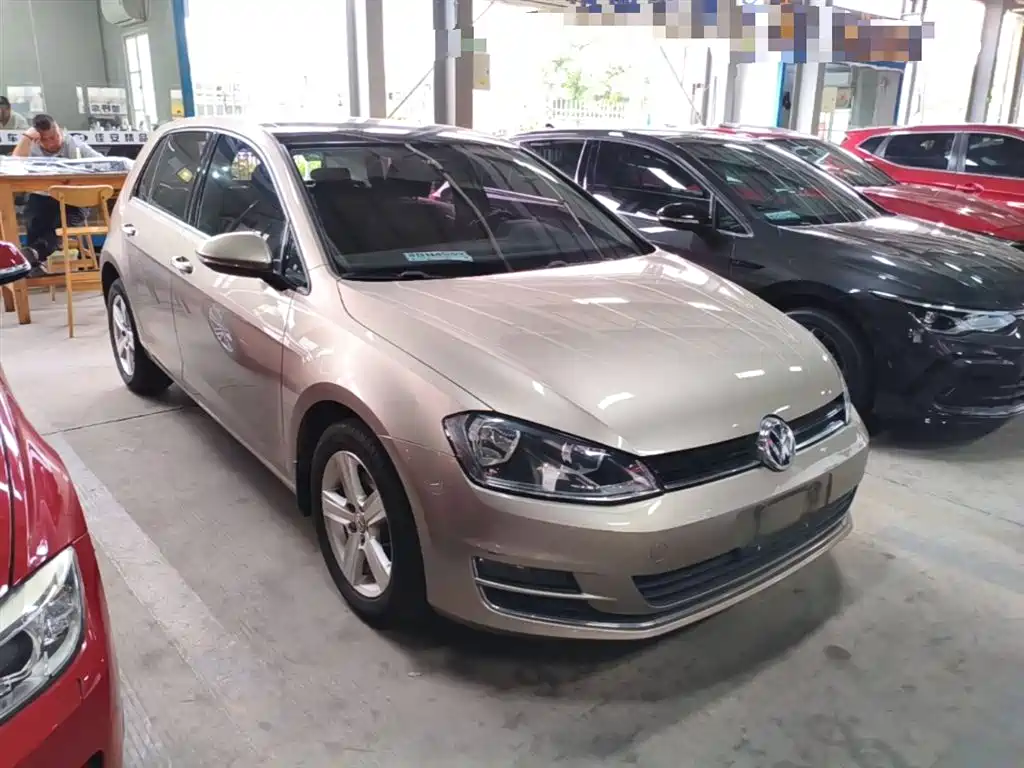 Volkswagen Golf 2016 230TSI Automatic Comfort фото 4