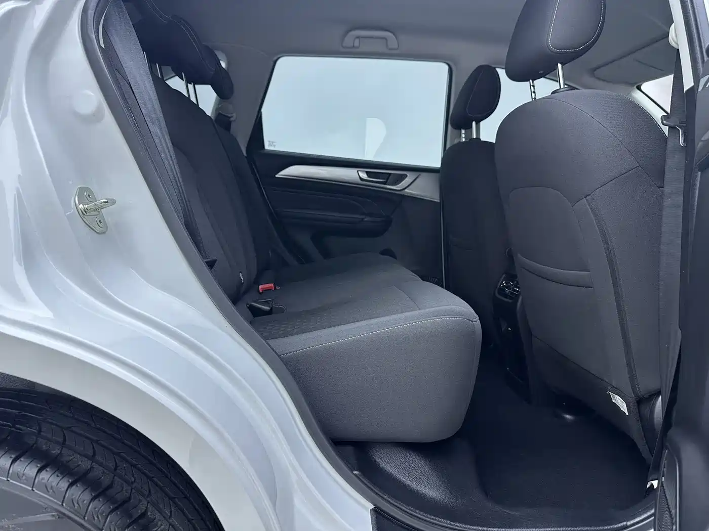 Haval M6 2021 PLUS 1.5T DCT Elite Smart Connect фото 10
