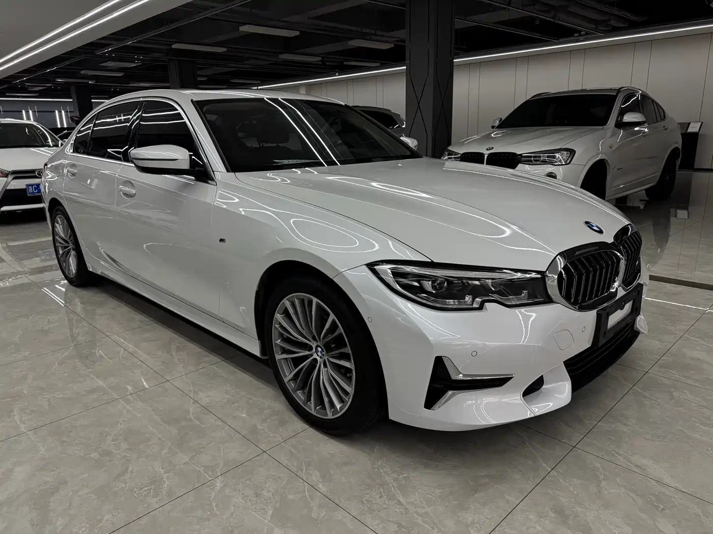 BMW 3 Series 2020 325Li Launch Edition фото 3