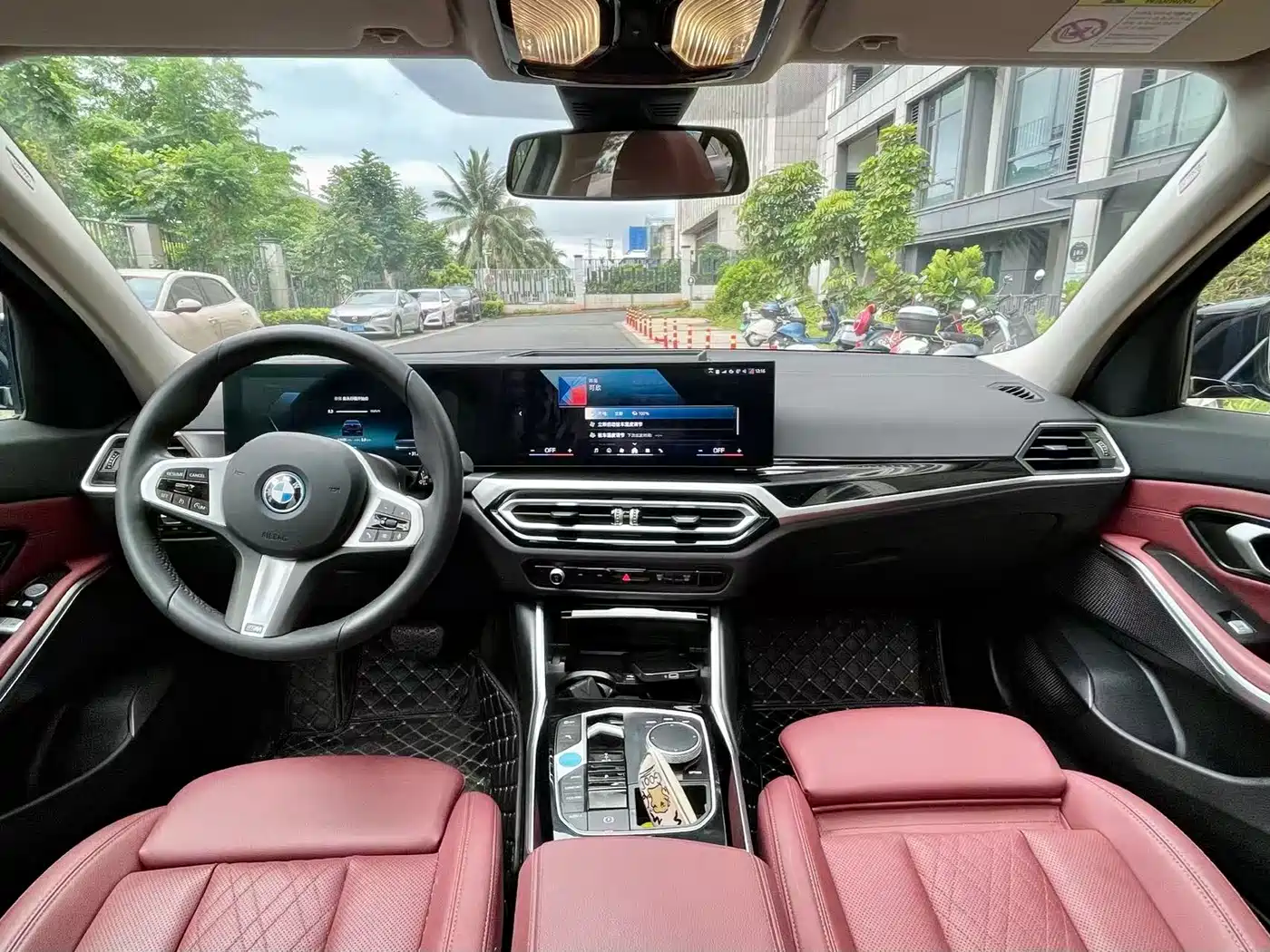 BMW i3 2024 eDrive 35 L фото 5
