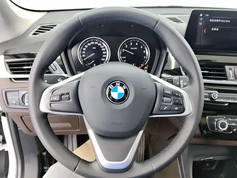 BMW X1 2021 sDrive20Li Fashion фото 15