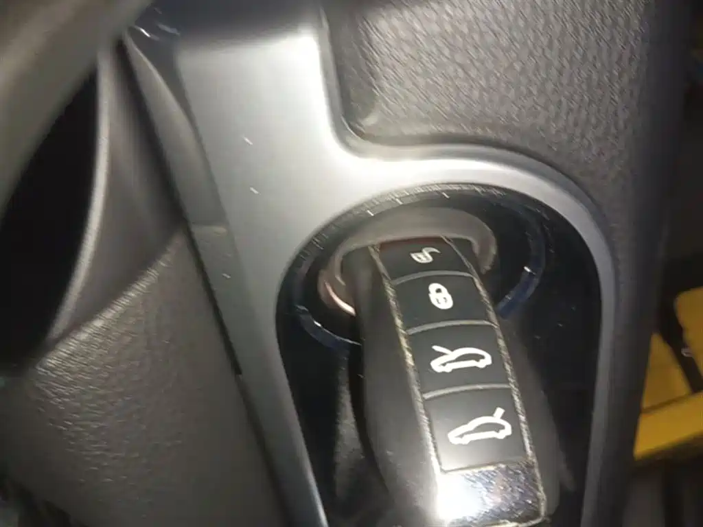Porsche 718 2018 Cayman 2.0T фото 9