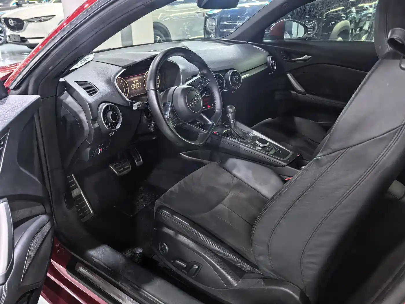 Audi TT 2015 TT Coupe 45 TFSI фото 4