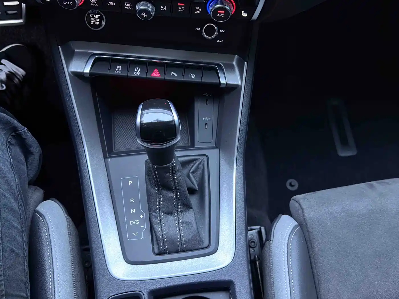 Audi Q3 2023 35 TFSI Fashion Dynamic (1.4T) фото 15