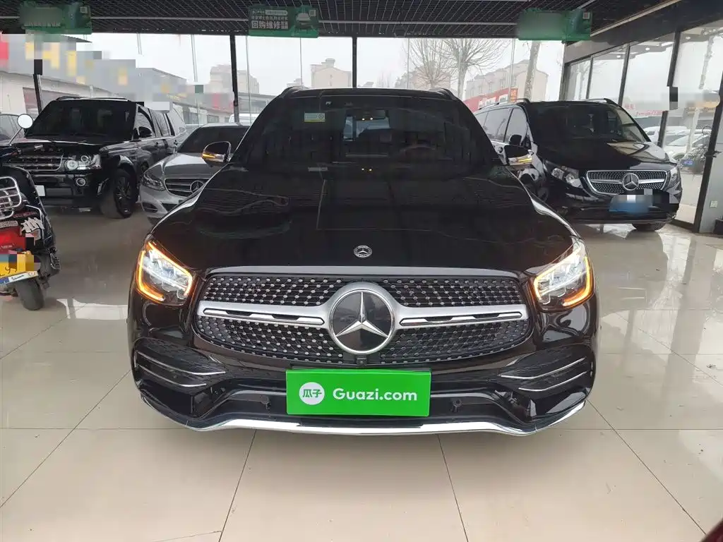 MERCEDES-BENZ GLC